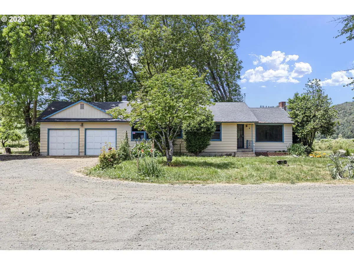 308 Helweg Rd, Winston, OR 97496 - #1