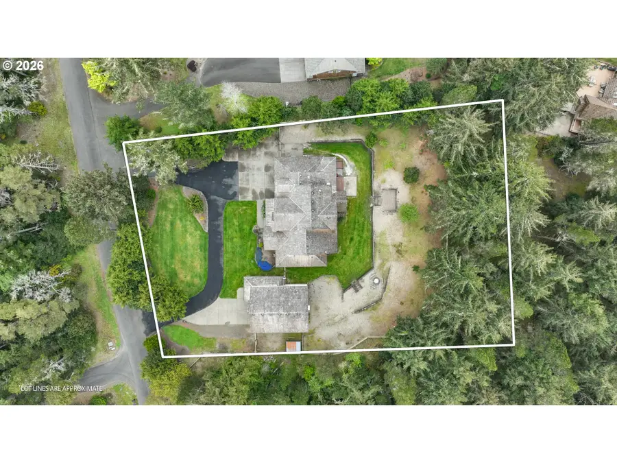 1471 SW Pine Dr, Warrenton, OR 97146 - #2