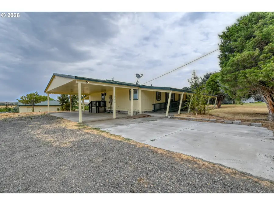 75055 W Oregon Ln, Irrigon, OR 97844 - #2