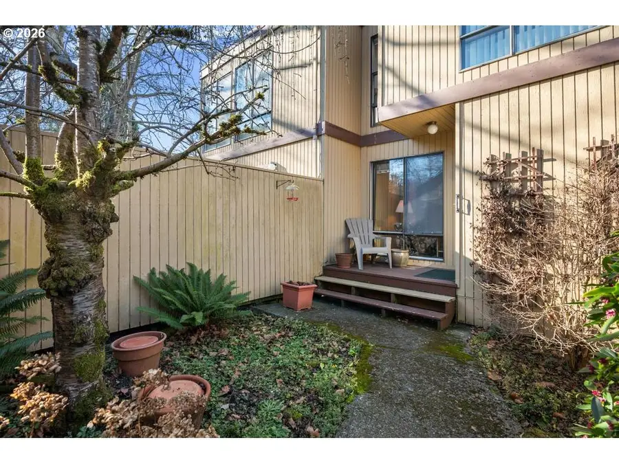 1655 NW Lakeway Ln, Beaverton, OR 97006 - Image #3