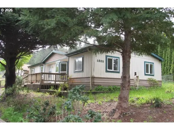 1605 Kristi Loop, Lakeside, OR 97449