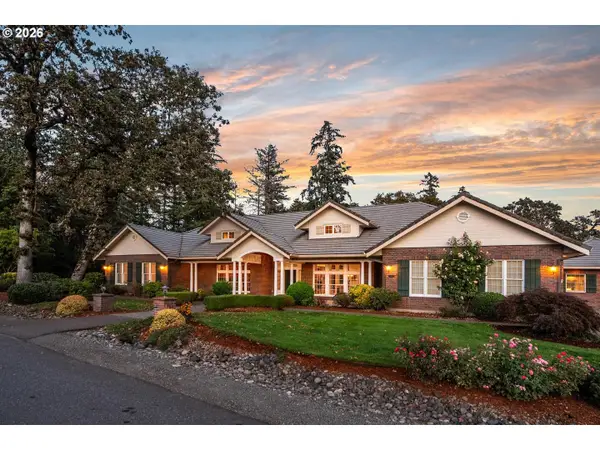 9396 SW Whispering Fir Dr, Beaverton, OR 97007