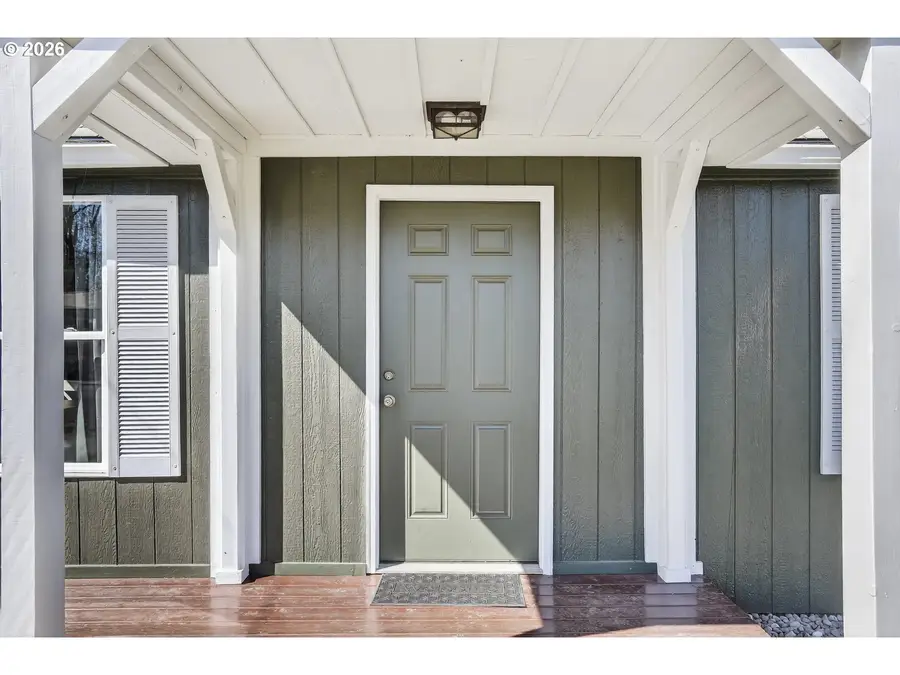 2322 Columbia Blvd, Saint Helens, OR 97051 - #3