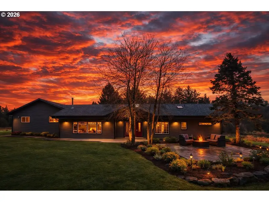 54601 Winterberry Dr, Bandon, OR 97411 - Image #2