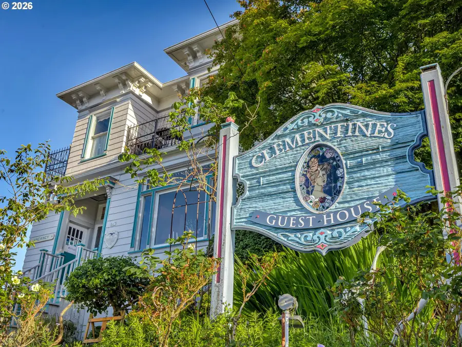 847 Exchange St, Astoria, OR 97103 - #3