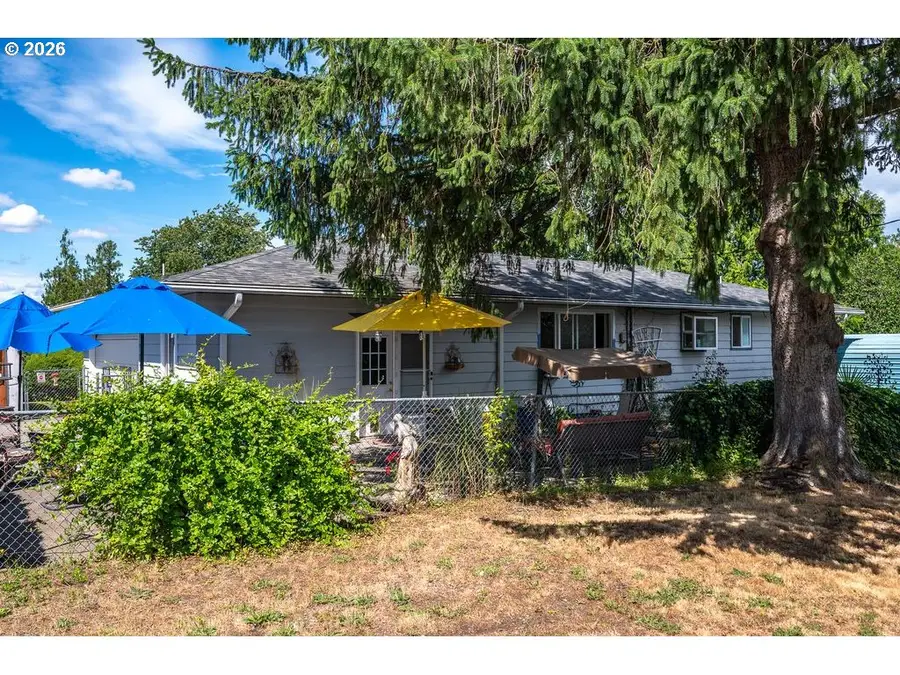 446 SE Kibling St, Troutdale, OR 97060 - #3