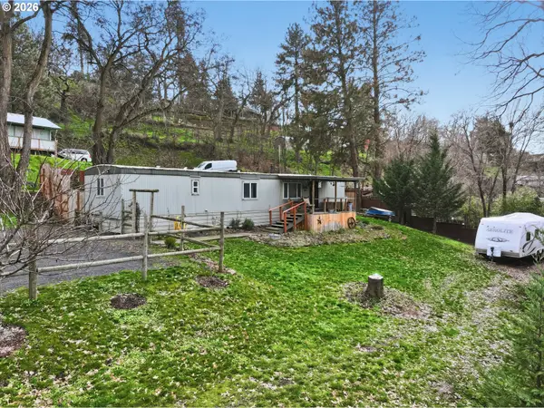 25 Bryan Way, Lyle, WA 98635