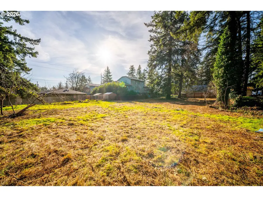 2408 SE 139th Ave, Portland, OR 97233 - Image #2