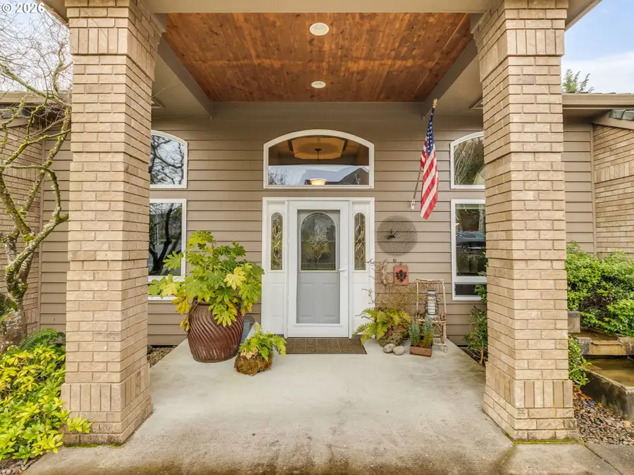 2490 NW Horizon Dr, McMinnville, OR 97128 - #3