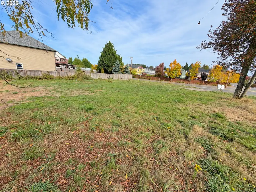 4630 SE Sweetbriar Rd, Troutdale, OR 97060 - #3