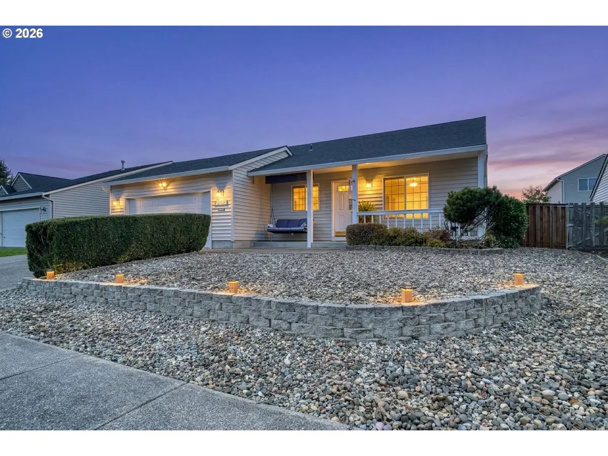 51673 SE 5th St, Scappoose, OR 97056 - #1