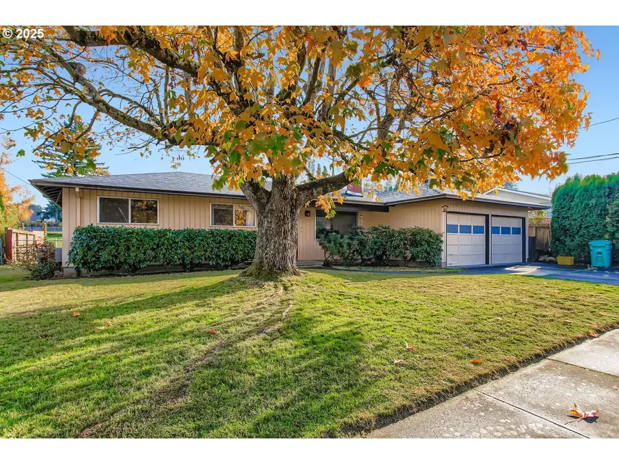 830 SE 214th Ave, Gresham, OR 97030 - Image #2