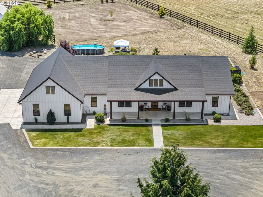 30186 Heather Oak Dr, Junction City, OR 97448 - #3