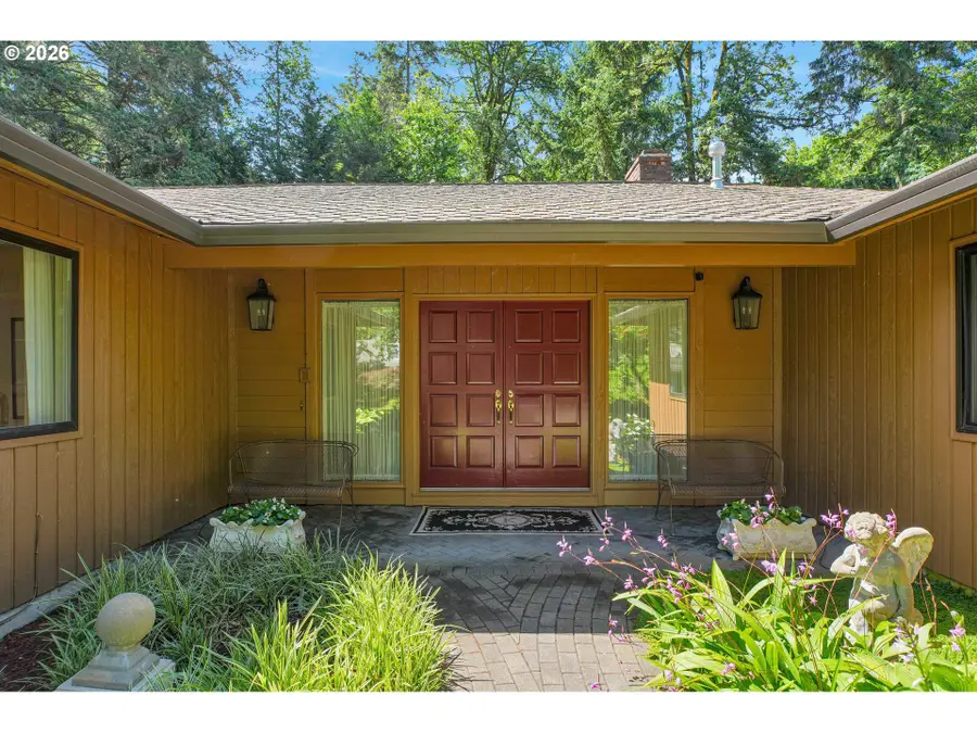 21 Westminster Dr, Lake Oswego, OR 97034 - #3