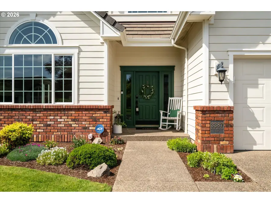 3387 Winchester Way, Eugene, OR 97401 - #2