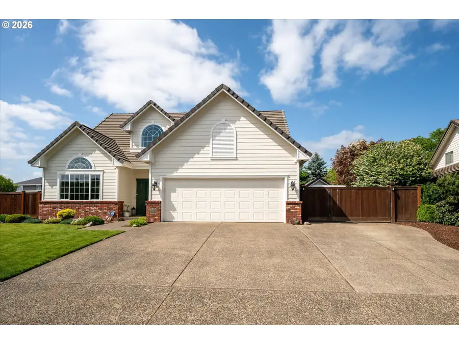 3387 Winchester Way, Eugene, OR 97401 - #3