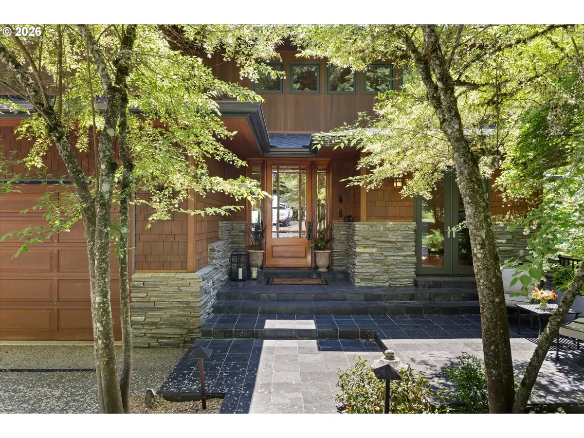 4633 SW Hillside Dr, Portland, OR 97221 - #1