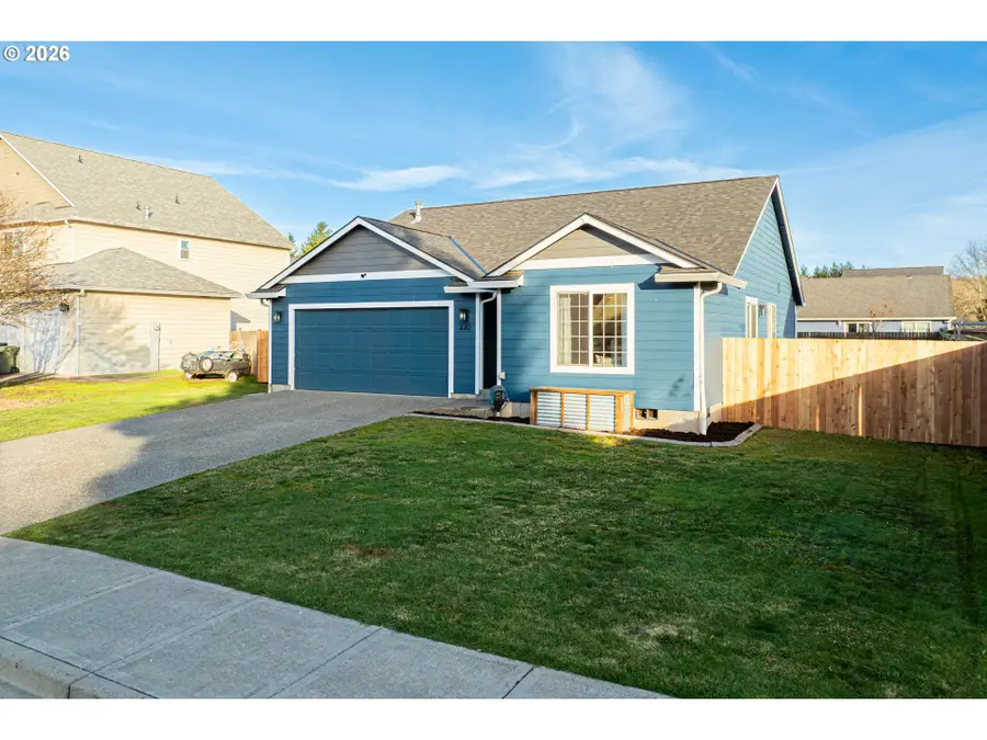 220 Mable Ln, Woodland, WA 98674 - Image #3