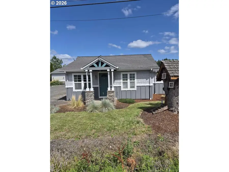 355 Central Ave, Lebanon, OR 97355 - #2