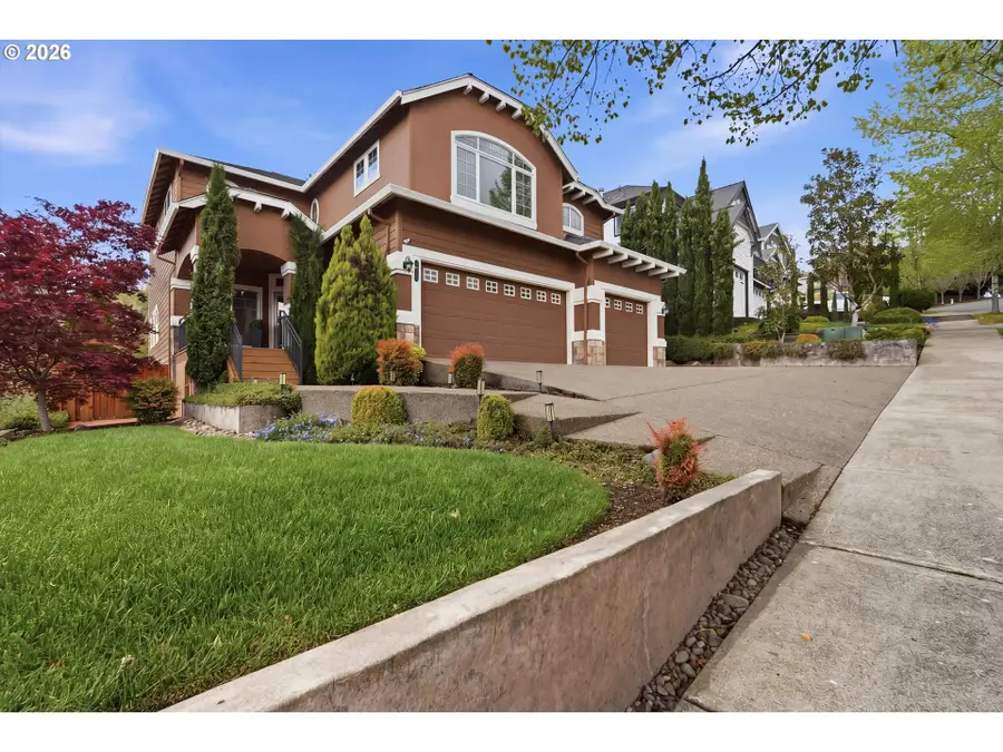 15655 SW Greenfield Dr, Tigard, OR 97224 - #3