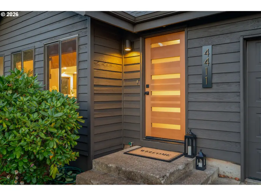 4411 Dillard Rd, Eugene, OR 97405 - #3