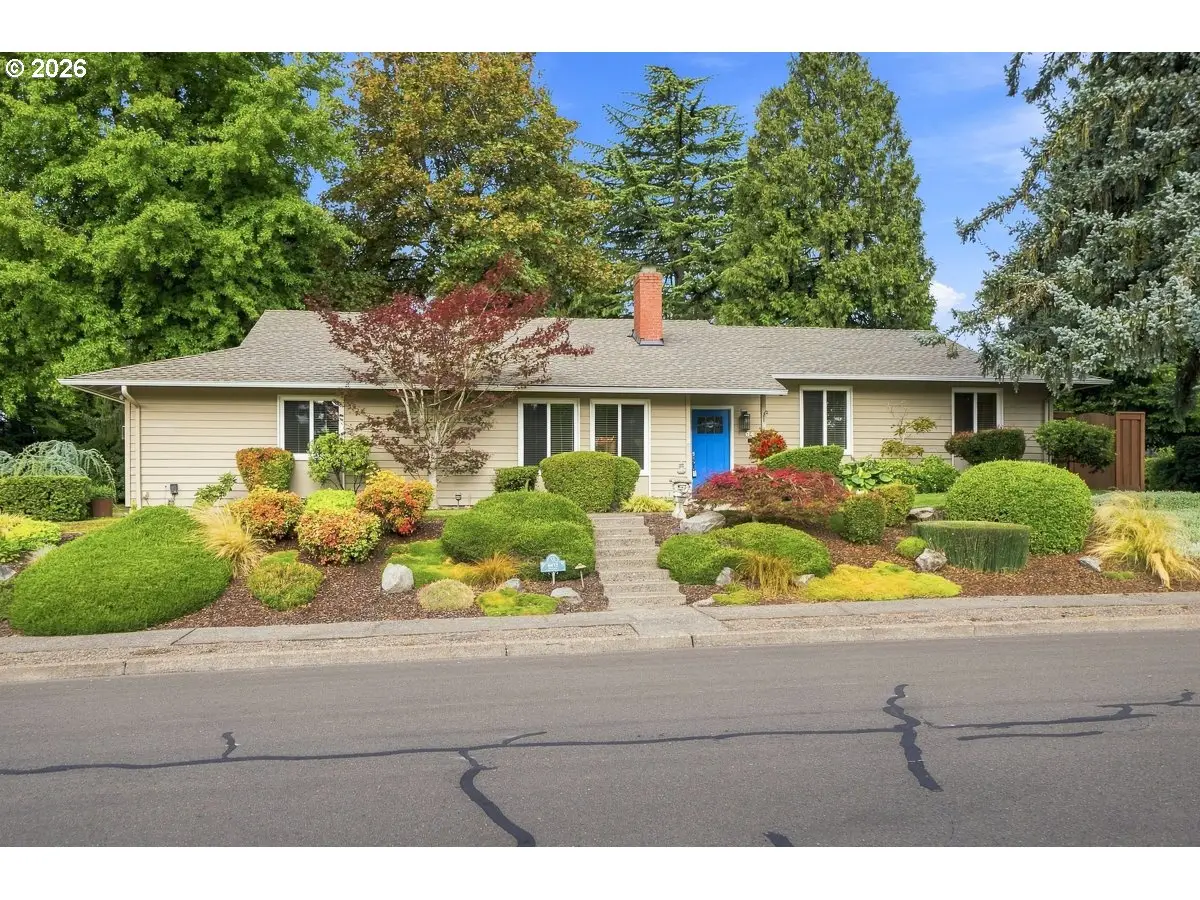 6415 SW Fisher Ave, Beaverton, OR 97008 - #1