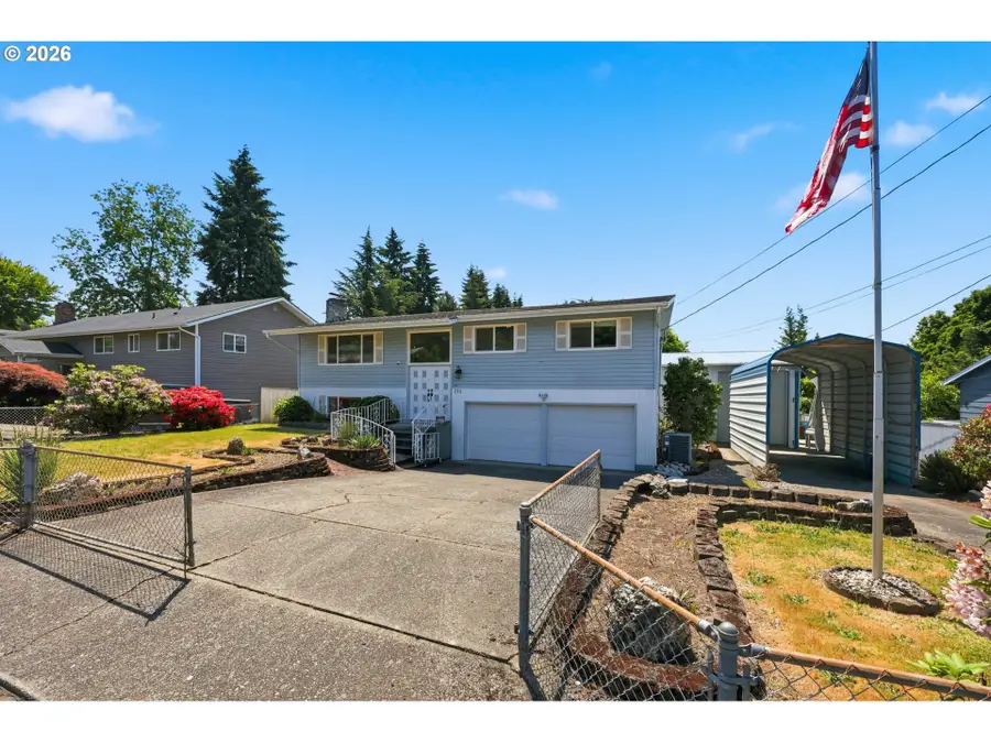 715 NW 76th St, Vancouver, WA 98665 - #3