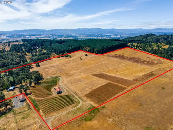 19350 SW Cherry Hill Rd, Sheridan, OR 97378