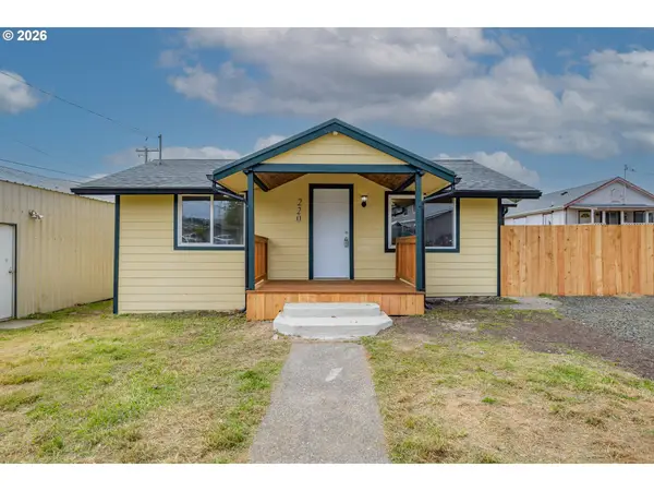 220 N Wasson St, CoosBay, OR 97420