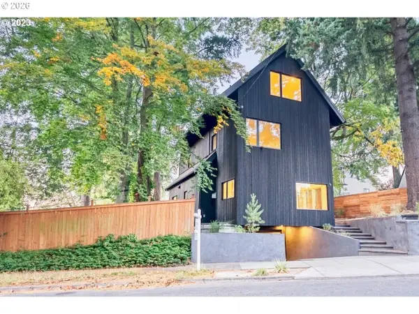 4523 SE Tibbetts St, Portland, OR 97206