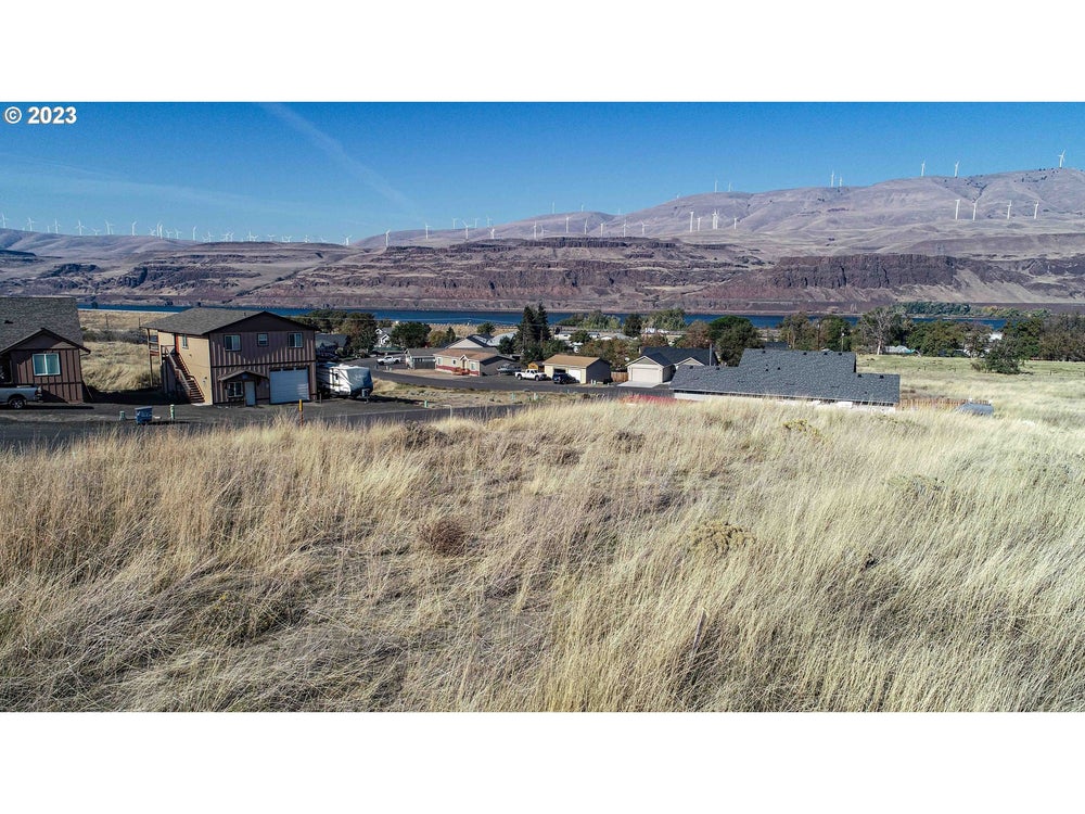 407 Deschutes Ln, Rufus, OR 97050 BHGRE