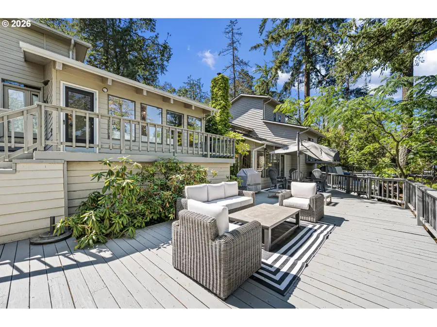 34846 Matthews Rd, Eugene, OR 97405 - #2