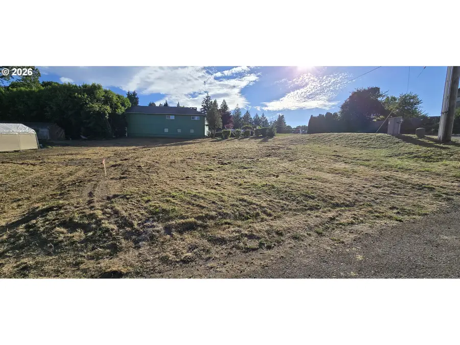 510 W 5th St, La Center, WA 98629 - #3
