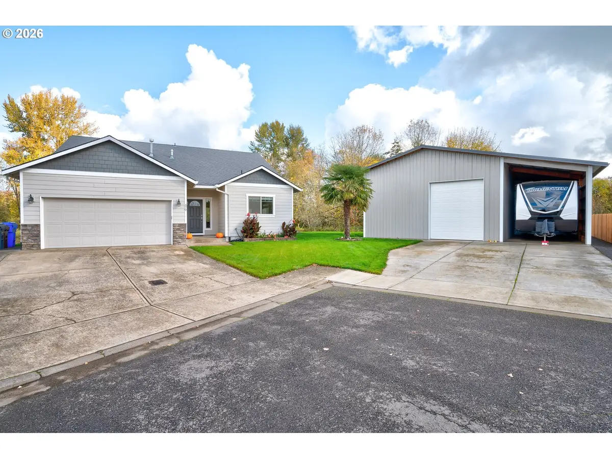 470 Burghardt Dr, Molalla, OR 97038 - Image #1