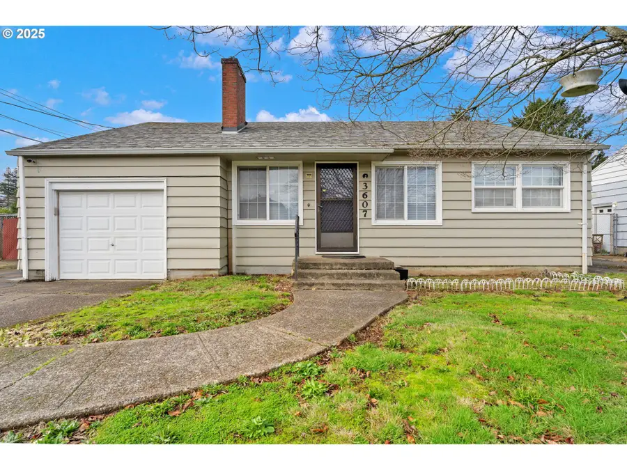 3607 SE 130th Ave, Portland, OR 97236 - Image #2