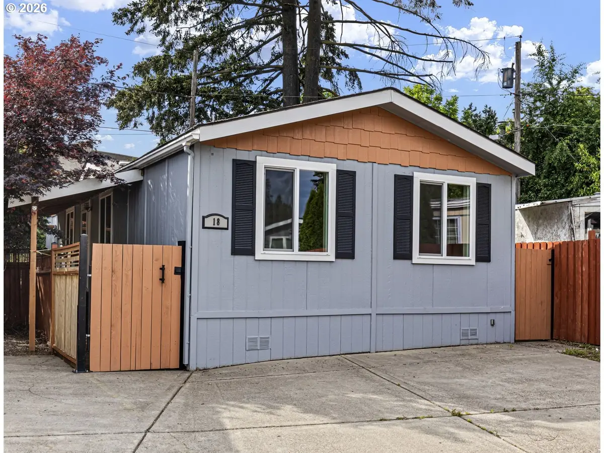 9700 SW Tualatin Rd #18, Tualatin, OR 97062 - #1