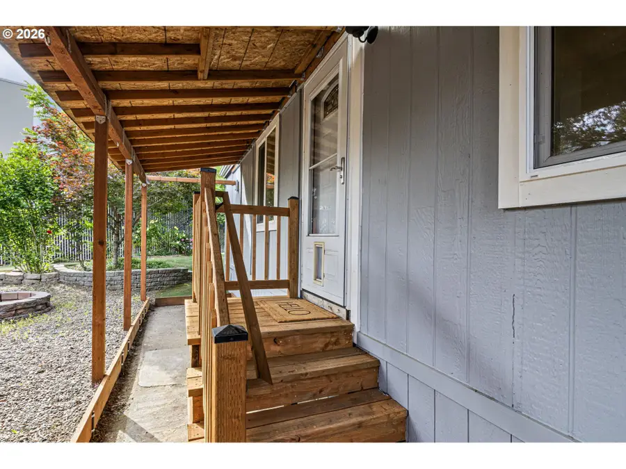 9700 SW Tualatin Rd #18, Tualatin, OR 97062 - #3