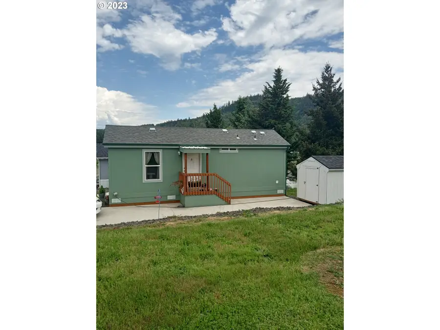 119 Oak Leaf Ln, Winston, OR 97496 - Image #3