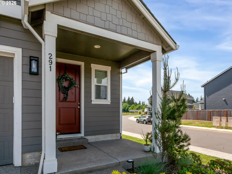 291 W 17th St, Lafayette, OR 97127 - #3