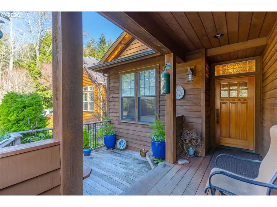 1470 SW Tintinnabulary Pl, Depoe Bay, OR 97341 - #3