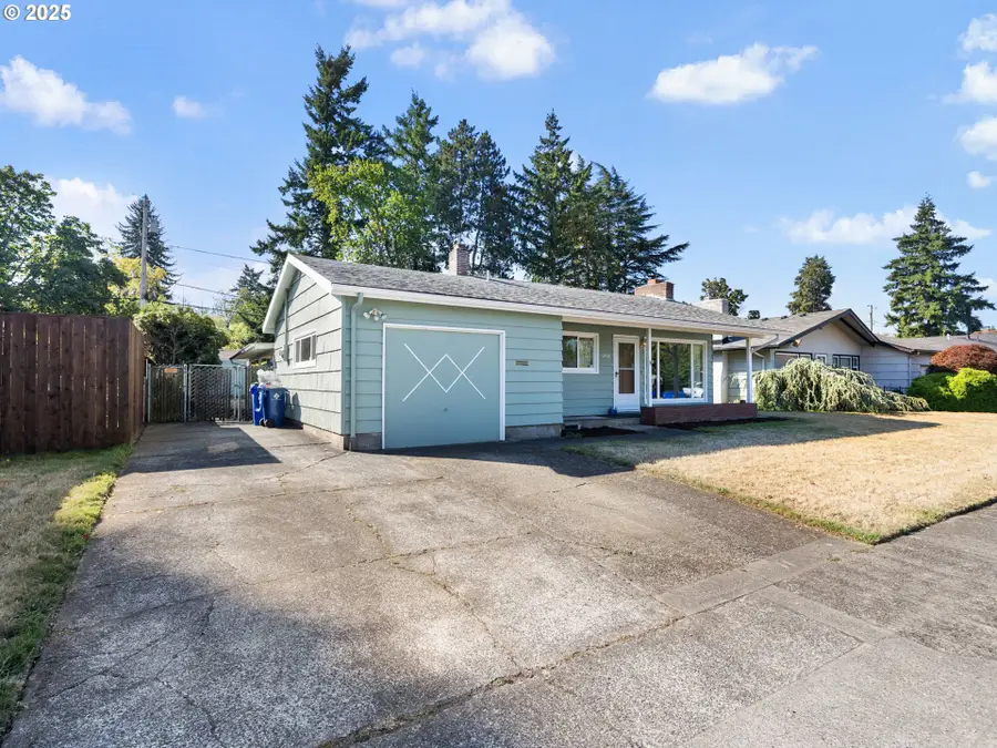 11908 NE Knott St, Portland, OR 97220 - Image #3