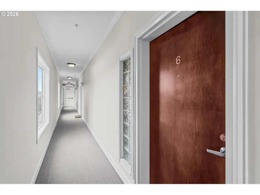 2241 NW Pettygrove St #6, Portland, OR 97210 - #3