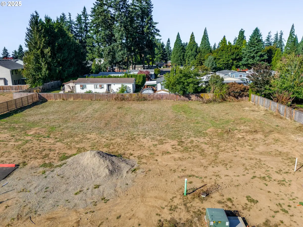 448 SW 15th Ave #14, Canby, OR 97013 - #1
