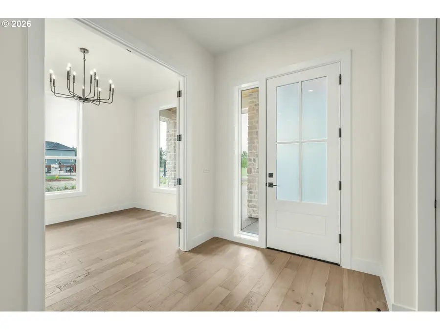 2040 S River Rd, Kelso, WA 98626 - #3