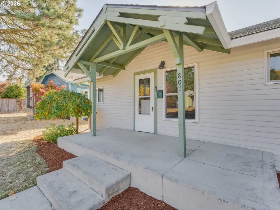 807 W 39th St, Vancouver, WA 98660 - #3