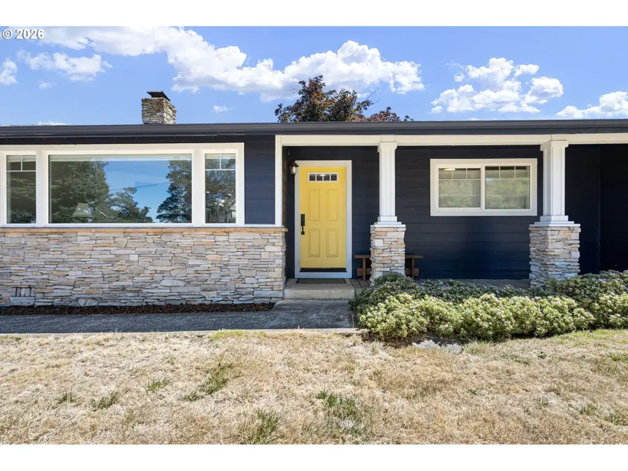 83119 Bradford Rd, Creswell, OR 97426 - #3