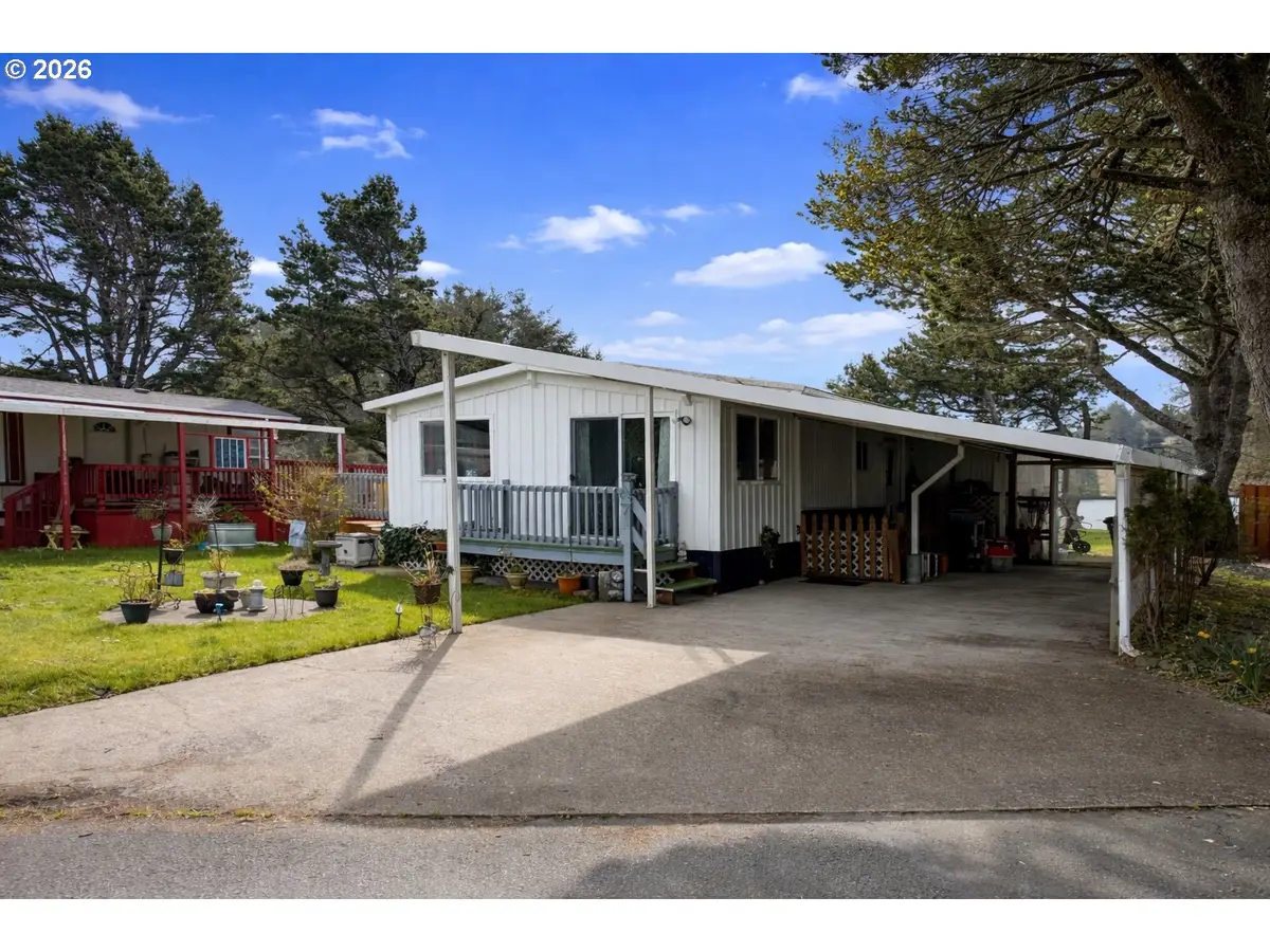 955 NE Mill St #A7, Waldport, OR 97394 - #1