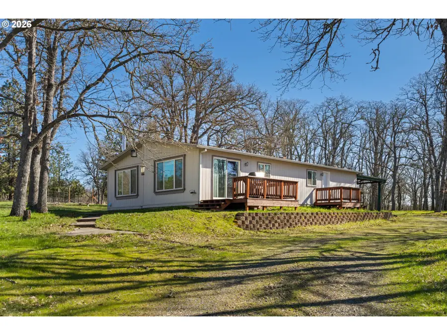 196 Lyle Snowden Rd, Lyle, WA 98635 - #3