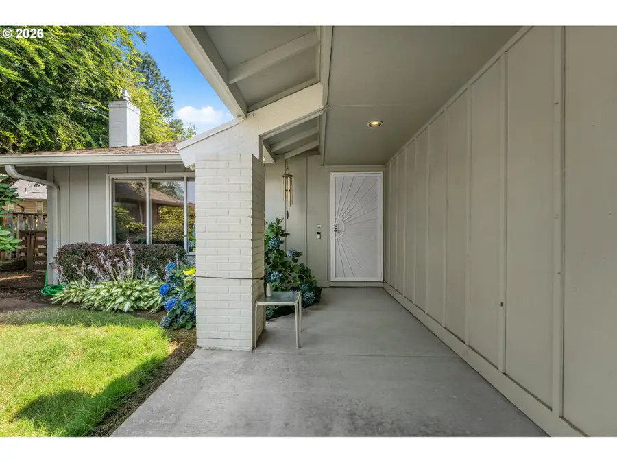 10160 SW Century Oak Dr, Tigard, OR 97224 - #2