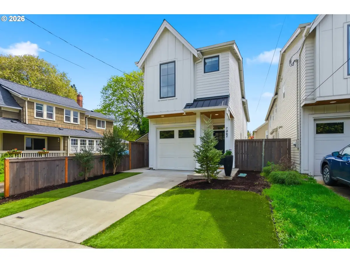 7462 N Stockton Ave, Portland, OR 97203 - #1